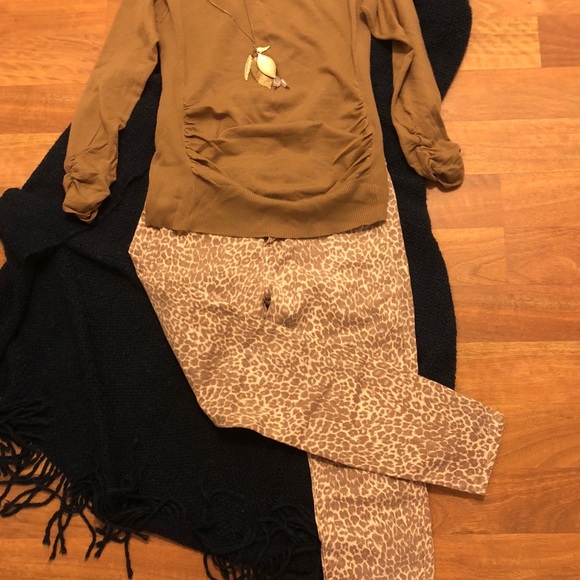 Jeans - Picture 1 of 6